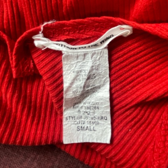 Cute Red Tank Top - Picture 3 of 4